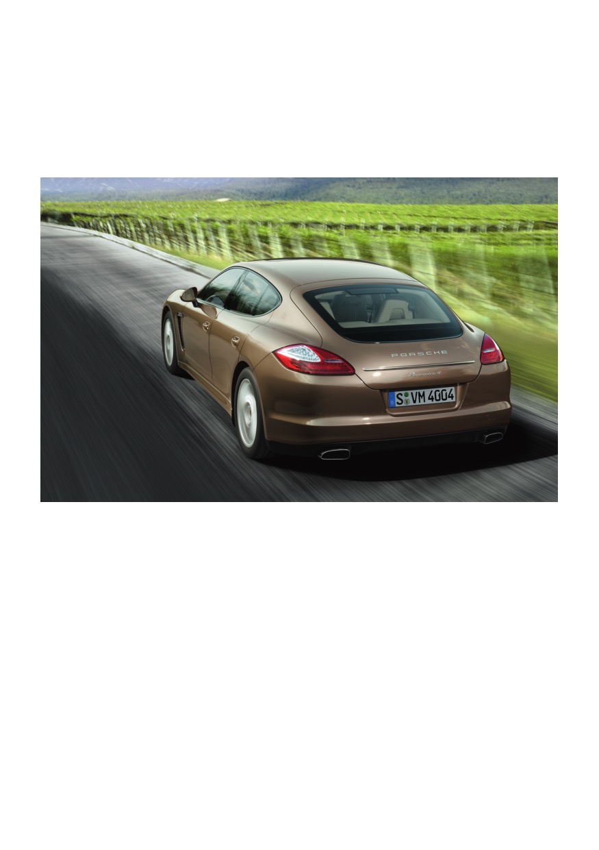 2010 Porsche Panamera Brochure Page 12